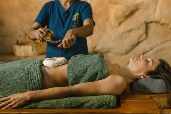 Cure și Terapii Ayurvedice